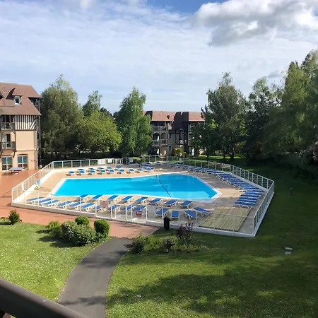 Apartmán O Fil De L'eau Piscine Chauffee *