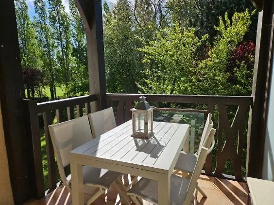 O Fil De L'eau Piscine Chauffee Apartmán Deauville